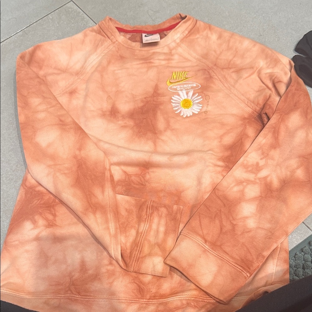 Nike Sportswear Have A Nike Day Tie Dye Crewneck Sweatshirt in Crimson Bliss - Picture 3 of 7